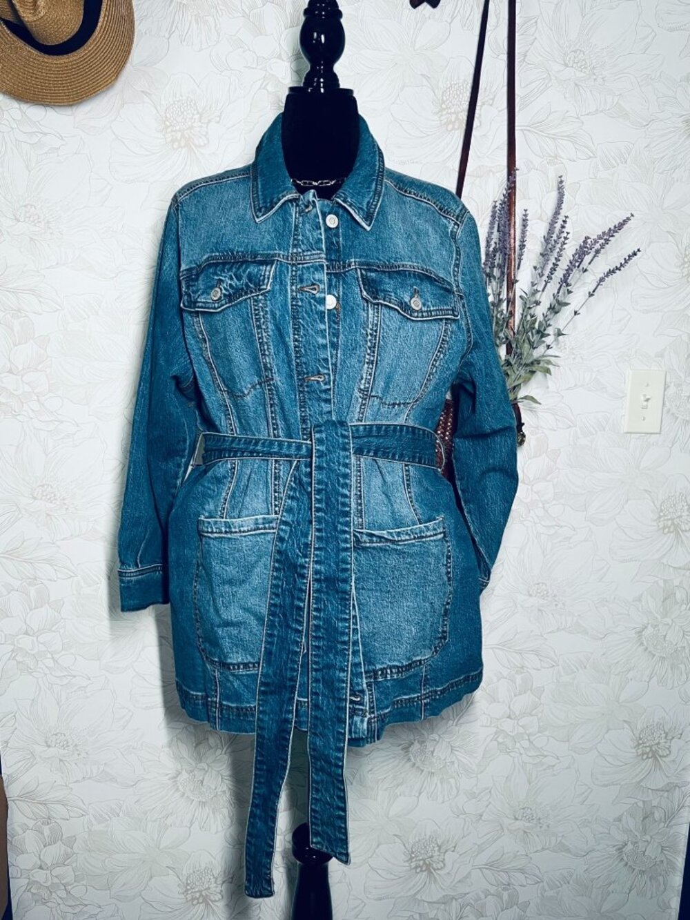 Terra & Sky Womens 1X Denim Jacket With Belt Button Front Pockets Blue Cotton Bl